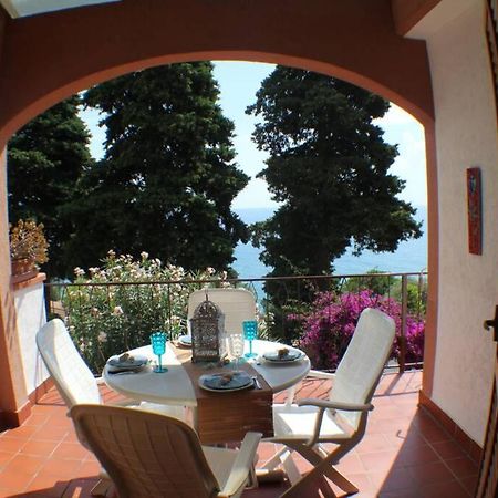 Conca Verde Appartamento Sul Mare Marina dʼMarina dʼAndora エクステリア 写真