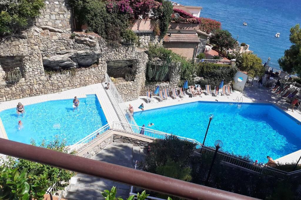 Conca Verde Appartamento Sul Mare Marina dʼMarina dʼAndora エクステリア 写真