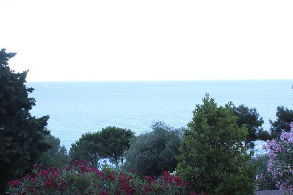 Conca Verde Appartamento Sul Mare Marina dʼMarina dʼAndora エクステリア 写真