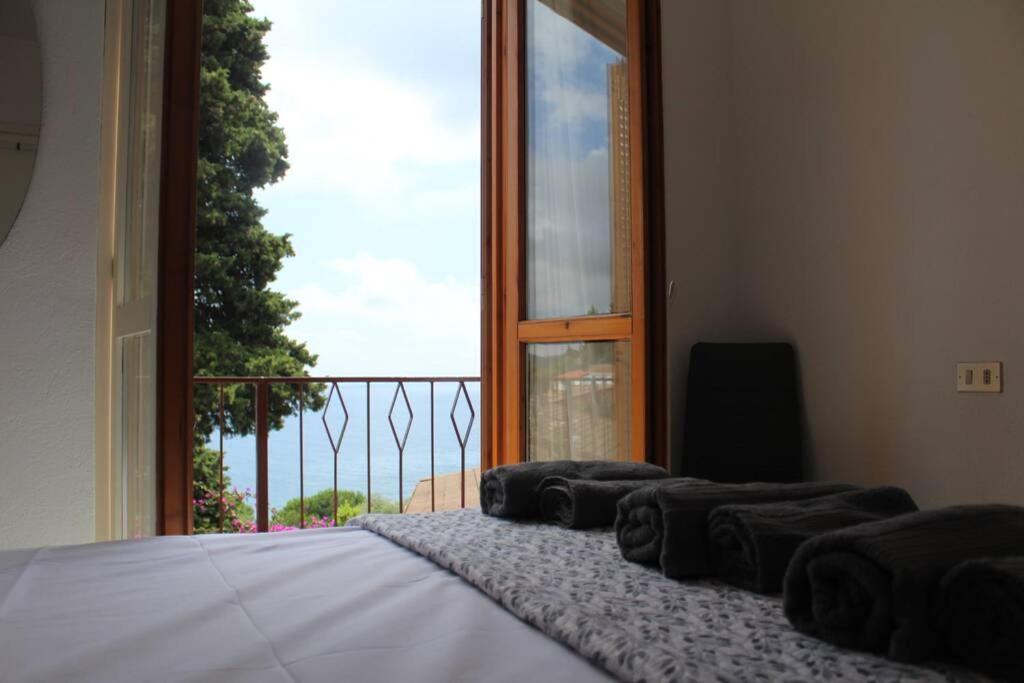 Conca Verde Appartamento Sul Mare Marina dʼMarina dʼAndora エクステリア 写真